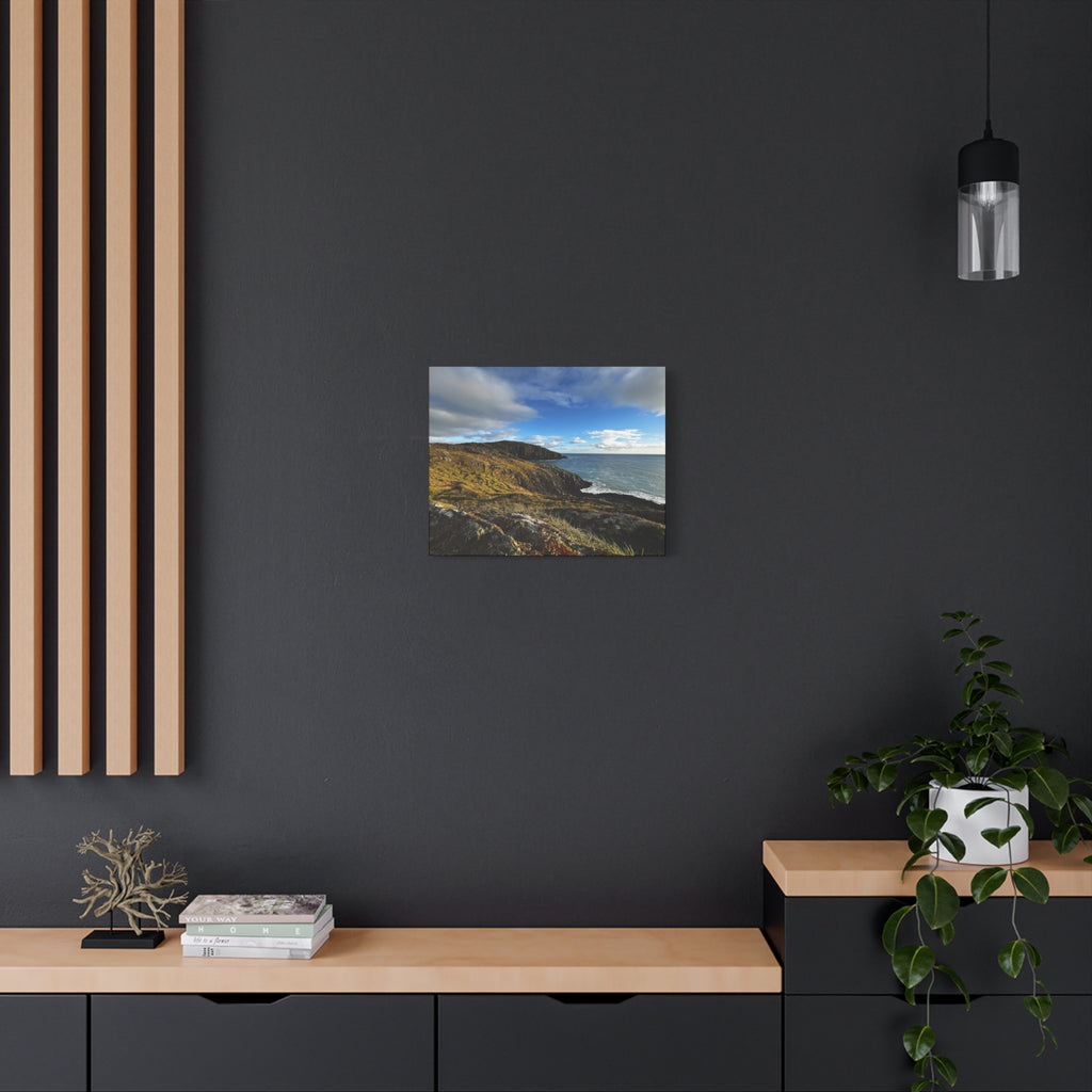 Emerald Isle Coastal Cliff Canvas Print – Seaside Landscape Matte Stretched Wall Art