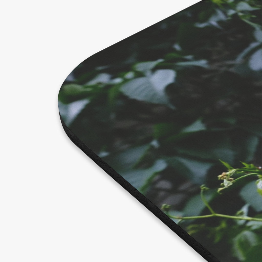 Vine Mouse Pad — Dark Green Leaf Desk Mat