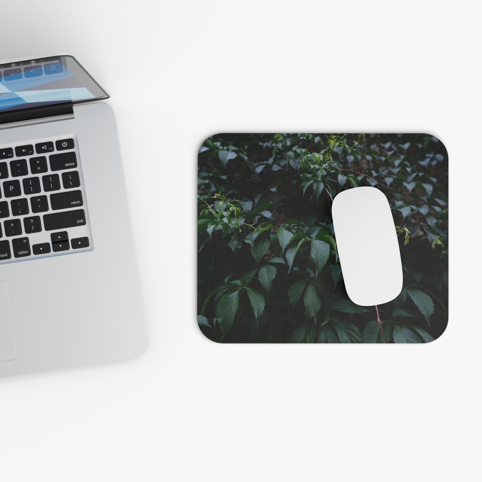 Vine Mouse Pad — Dark Green Leaf Desk Mat